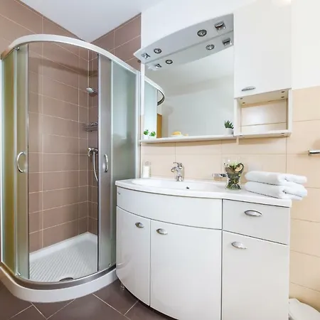 Veronika Apartament *